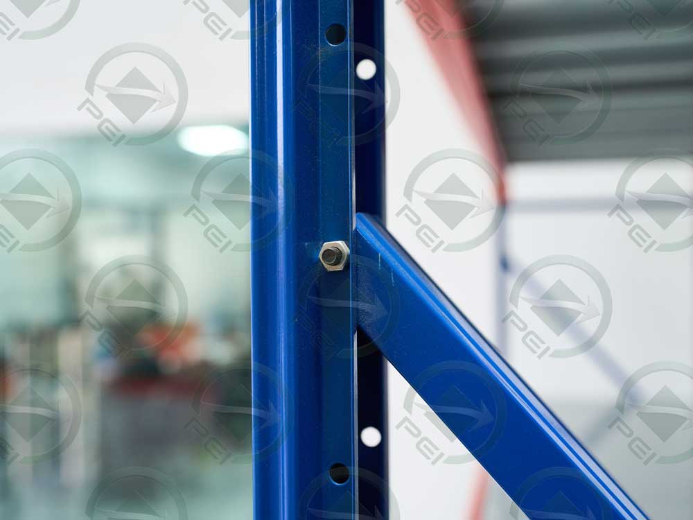 Detalle de rack de capacidad media