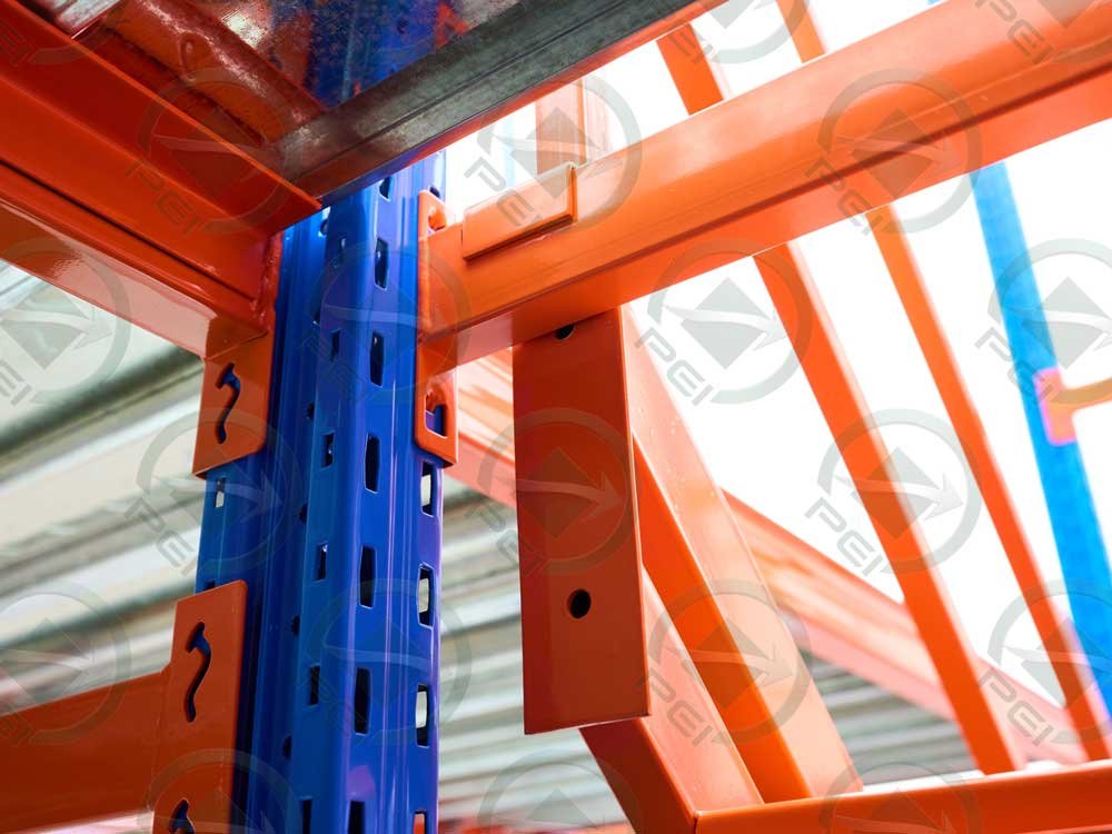 Detalle de rack mezzanine