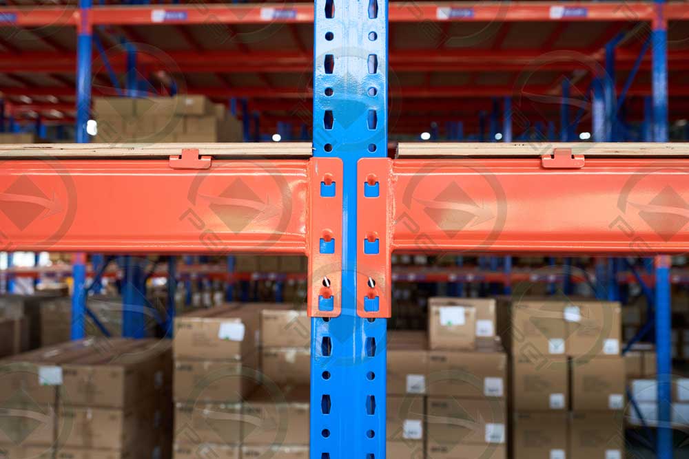 Detalle de rack para pallets